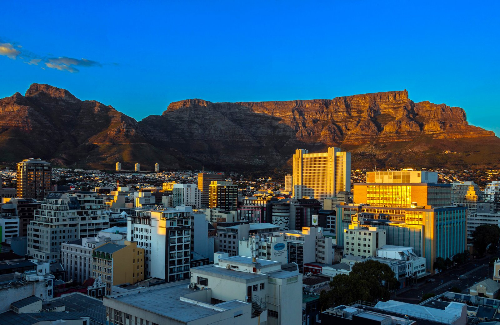 Table Mountain rising above Cape Town harbour